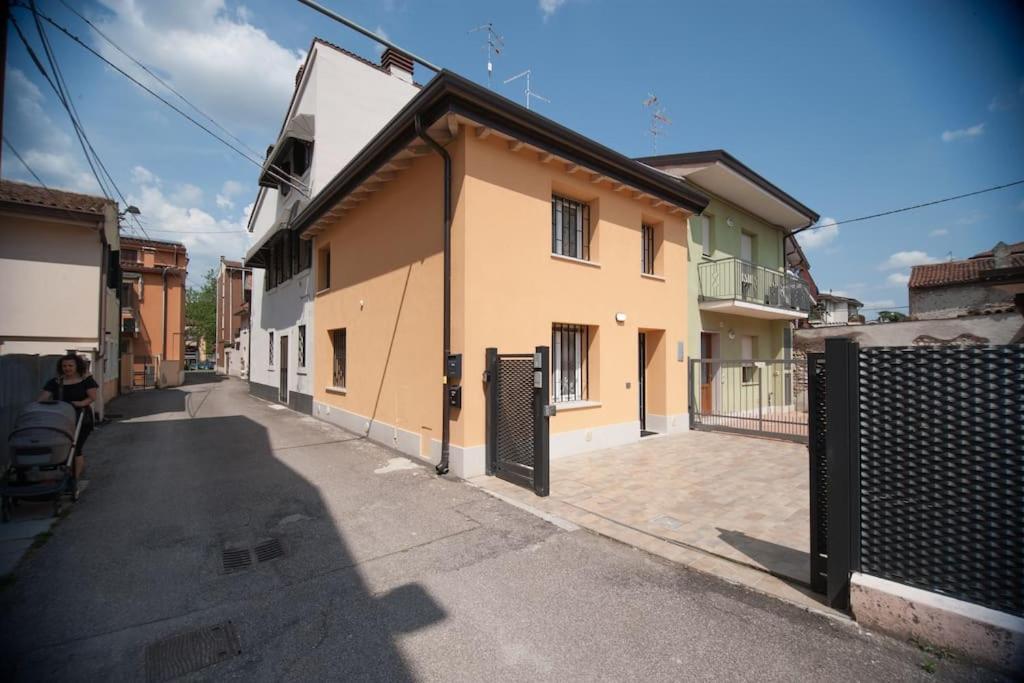 Apartment Casa Gemma - Big Family House With Free Parking