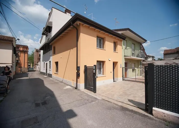 Casa Gemma - Big Family House With Free Parking