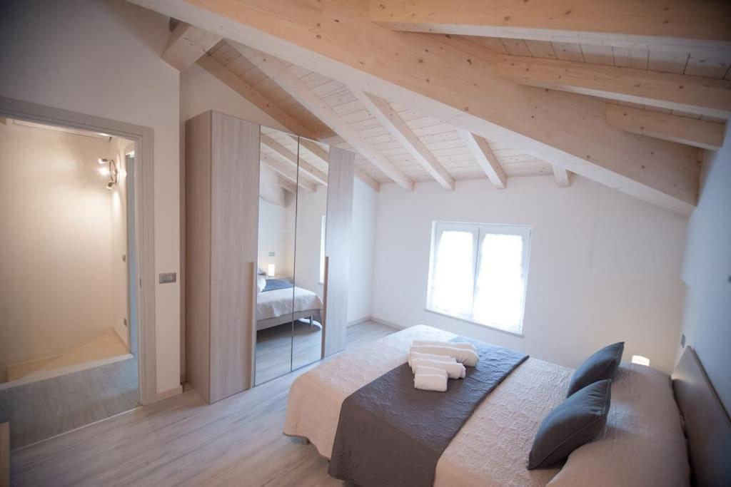 Casa Gemma - Big Family House With Free Parking Apartment *